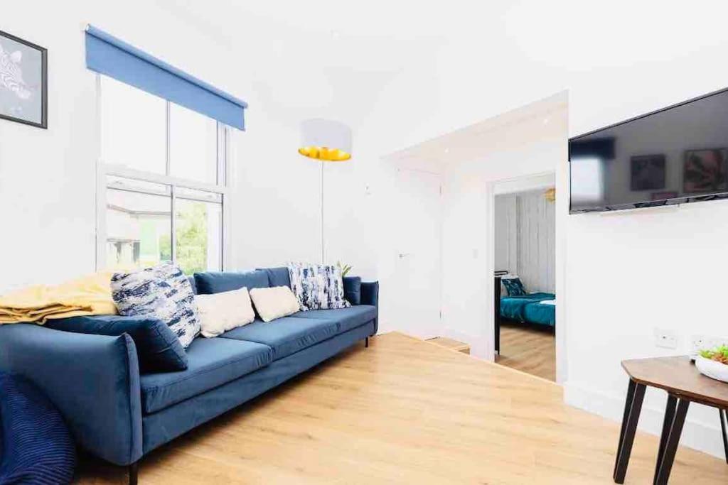 Sleeps 6 The Lovely Lymington Lock Off 外观 照片