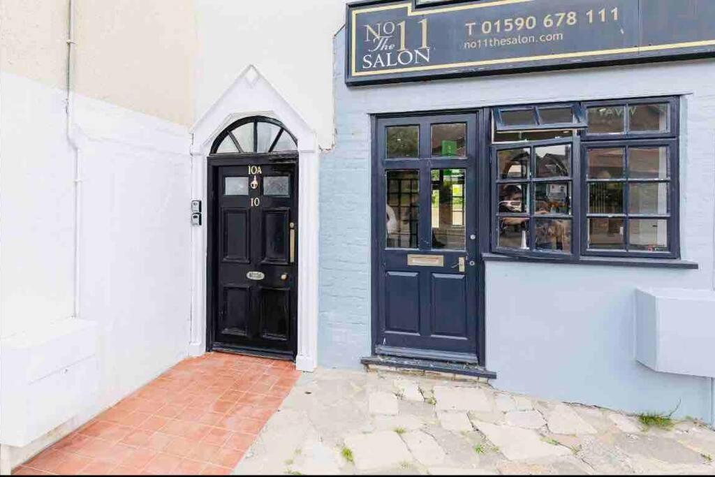 Sleeps 6 The Lovely Lymington Lock Off 外观 照片